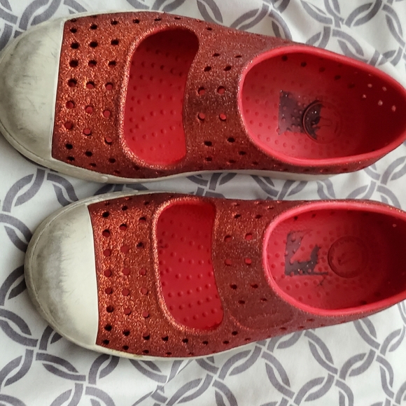 Used native shoes Clearance